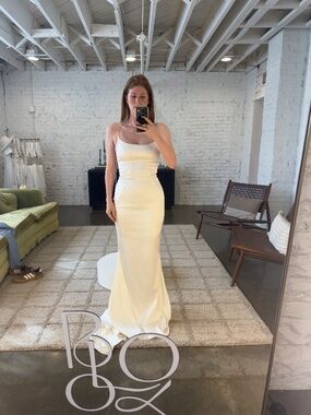 Katherine Tash Leda, Size 2, Ivory